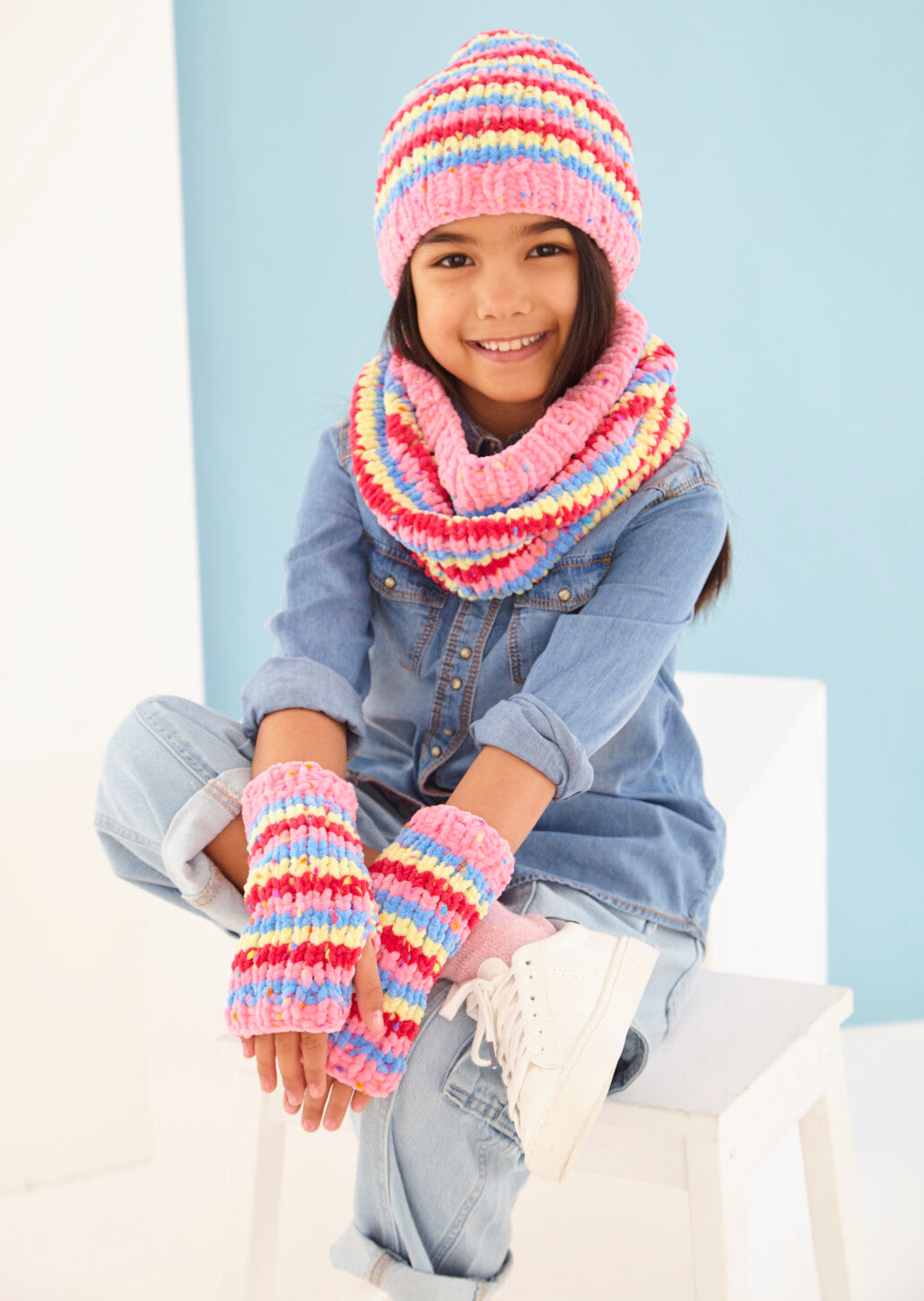 King Cole Yumtastic Chunky Child's Sweater & Accessories Pattern 6250