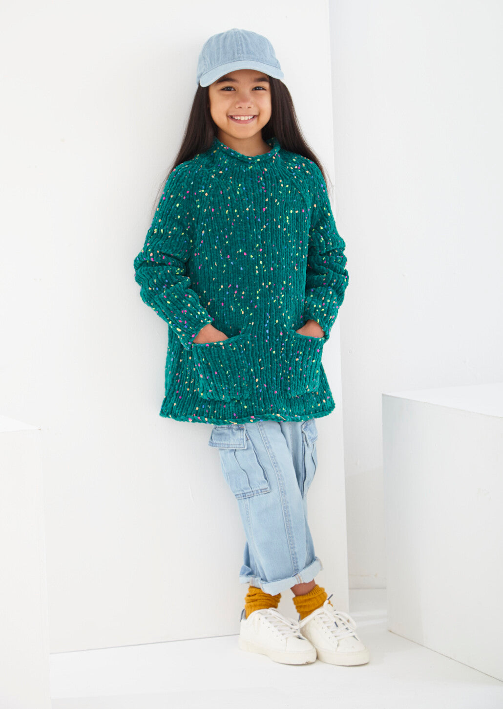 King Cole Yumtastic Chunky Child's Sweaters & Bag Pattern 6252