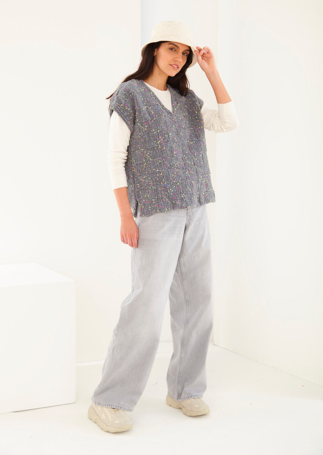 King Cole Yumtastic Chunky Women's Sweater and Tank Top Pattern 6253