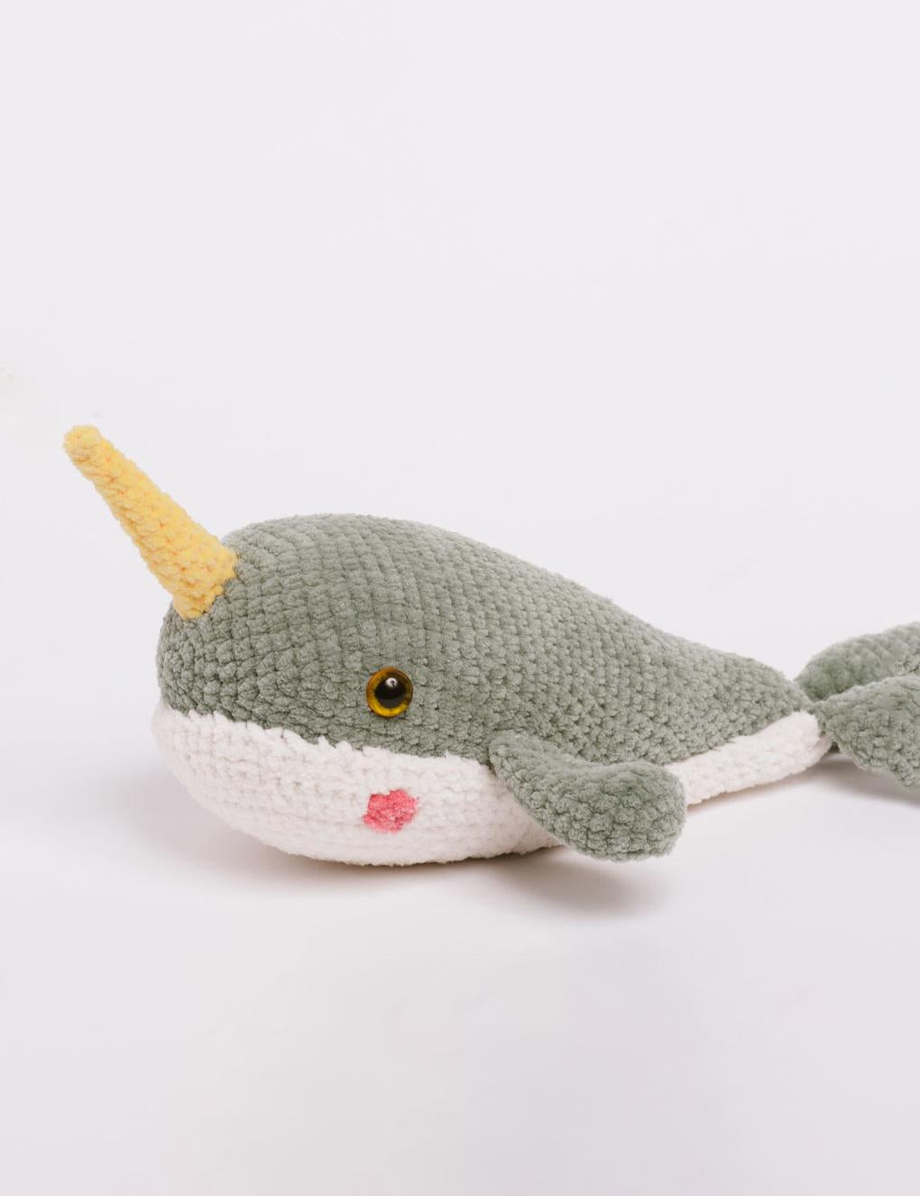 Sirdar Happy Chenille - 5 Improbable Animals - Amigurumi Pattern Book